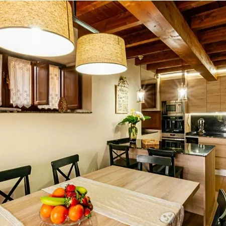 Ferienhaus Casa Hortensia Salas (Asturias)